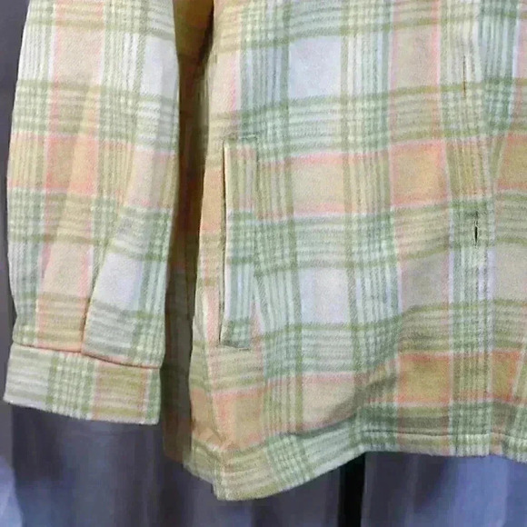 Shein Yellow/Green Plaid Shaket Size L Polyester/Wool Blend - Picture 7 of 12
